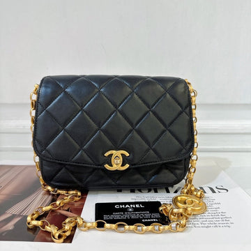 Top Quality Chanel  CC Coin Chain Black Flap Bag