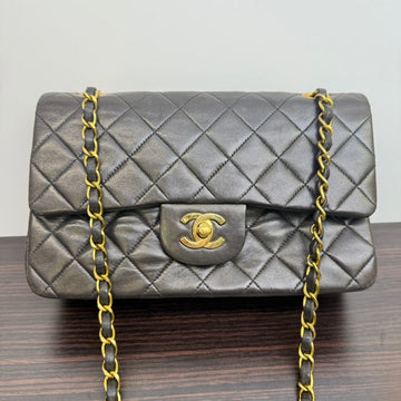 Top Quality Chanel Lambskin Classic Double Flap Bag Black Shoulder Bag Small Series 3 1994-96 LB109183
