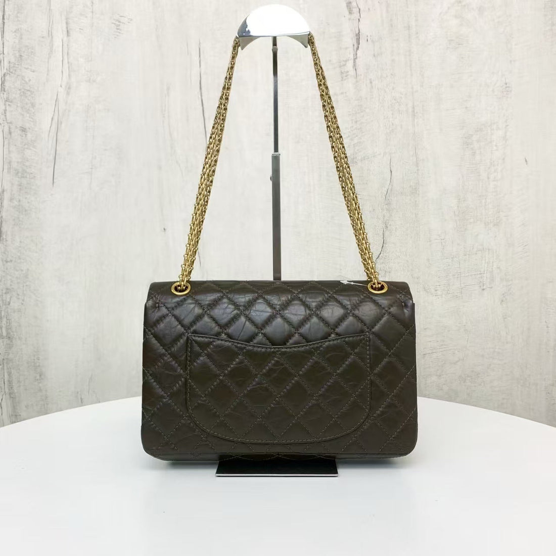 Chanel 2.55 Quilted Leather Shoulder Bag in Black - 2017-2018
