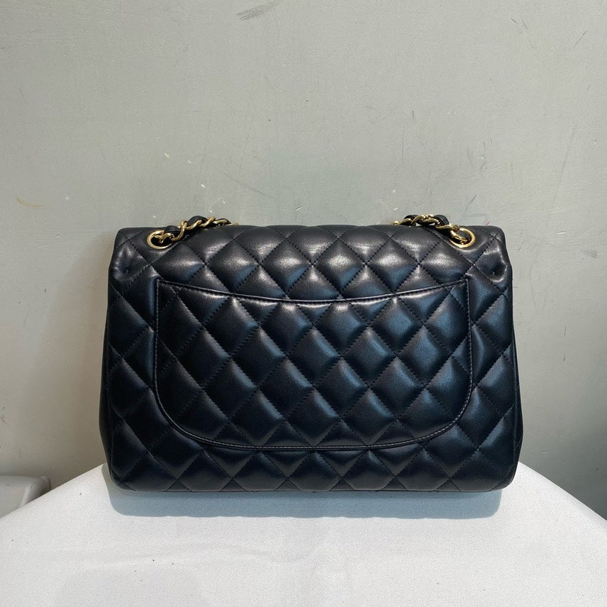 Top Quality Chanel Black Jumbo Double Flap Shoulder Bag with Card