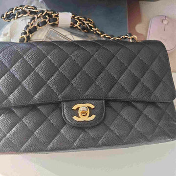 Top Quality Chanel Classic Flap Medium Black Leather Shoulder Bag