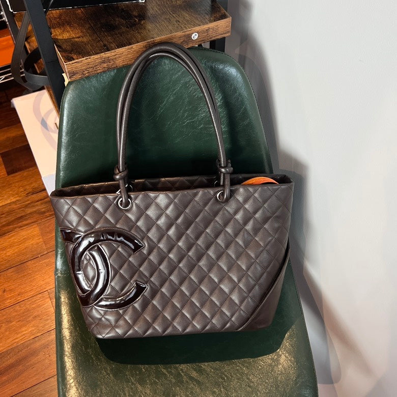 Chanel AF635 Leather Tote Bag in Black -  Designer Handbag