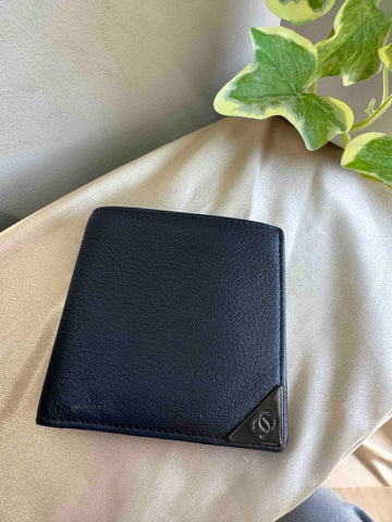 Chanel Unisex Wallet Black Leather -  Designer Handbag