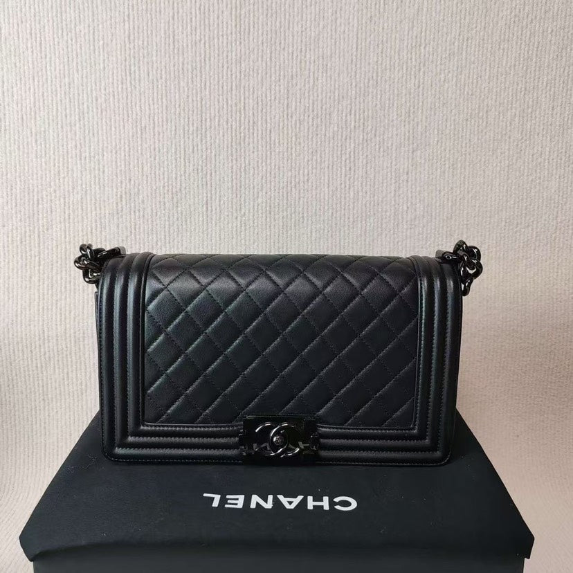 Chanel  Leboy Bag 5010102 Black Leather Shoulder Bag