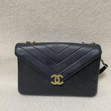 Chanel Black Chevron Leather Shoulder Bag  5022605