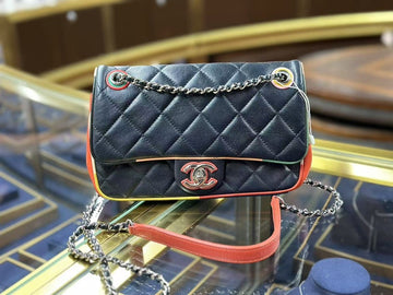 Chanel Flap Bag Black Leather Shoulder Bag