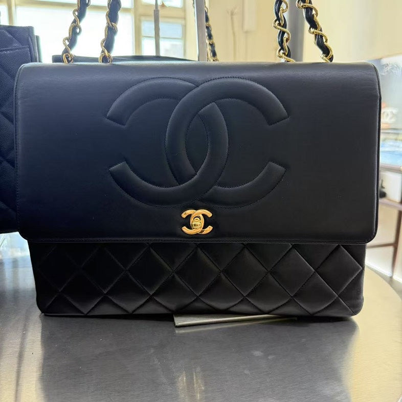 Chanel Flap Bag Black Leather Shoulder Bag