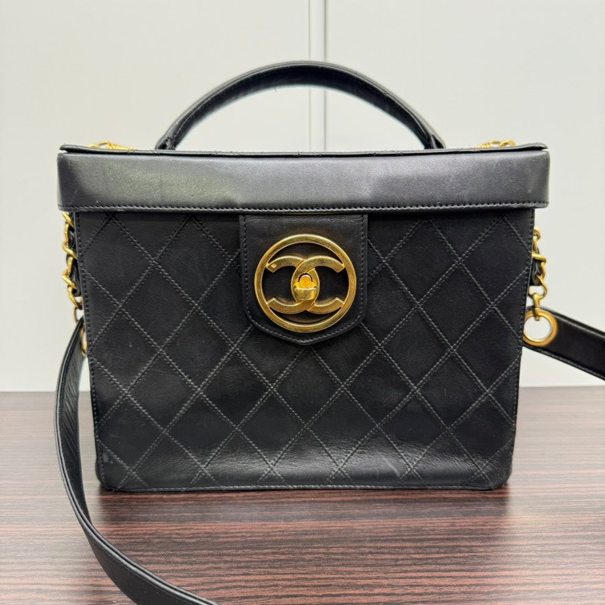 Chanel Lambskin Black 2way Van Case NG6091 - Shoulder/Top Handle Bag